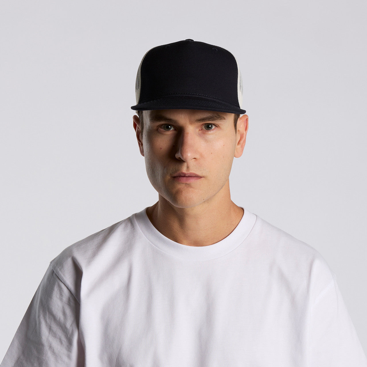 Stock Contrast Trucker - TURN