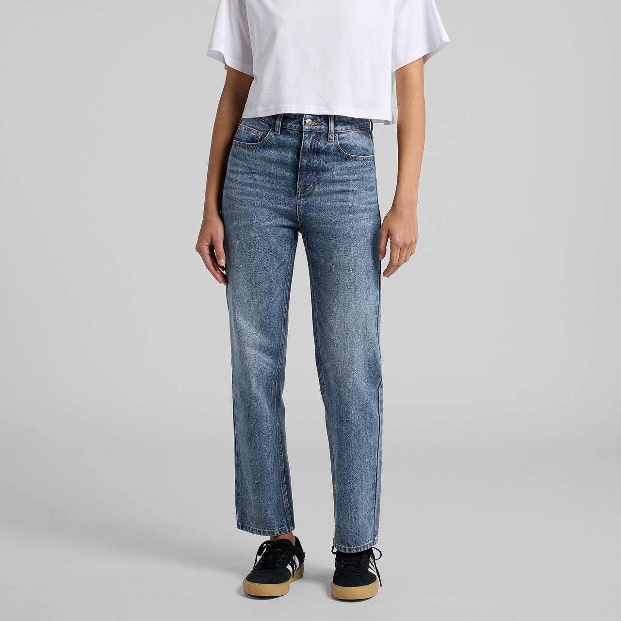 Wo's Straight Jeans - BACK