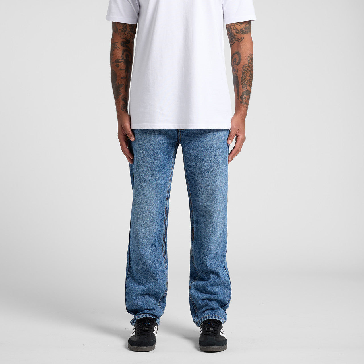 Straight Jeans - MAIN